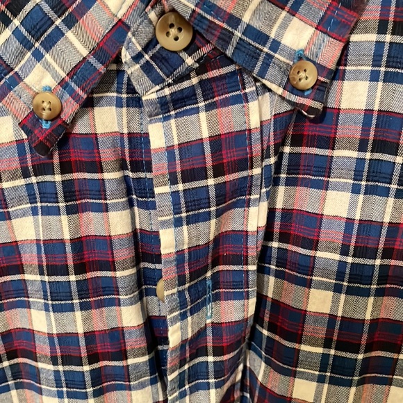 Men’s button up checkered look shirt, donating soon - Picture 2 of 7
